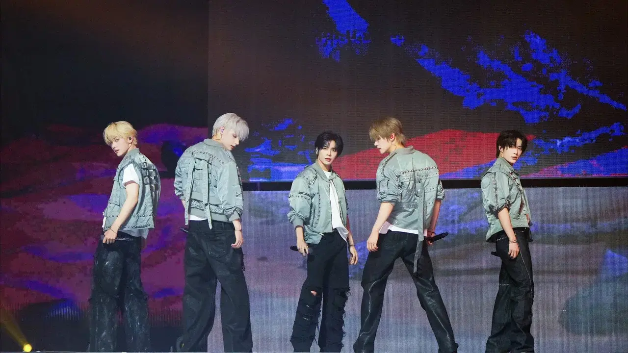 TOMORROW X TOGETHER WORLD TOUR 'ACT : TOMORROW'