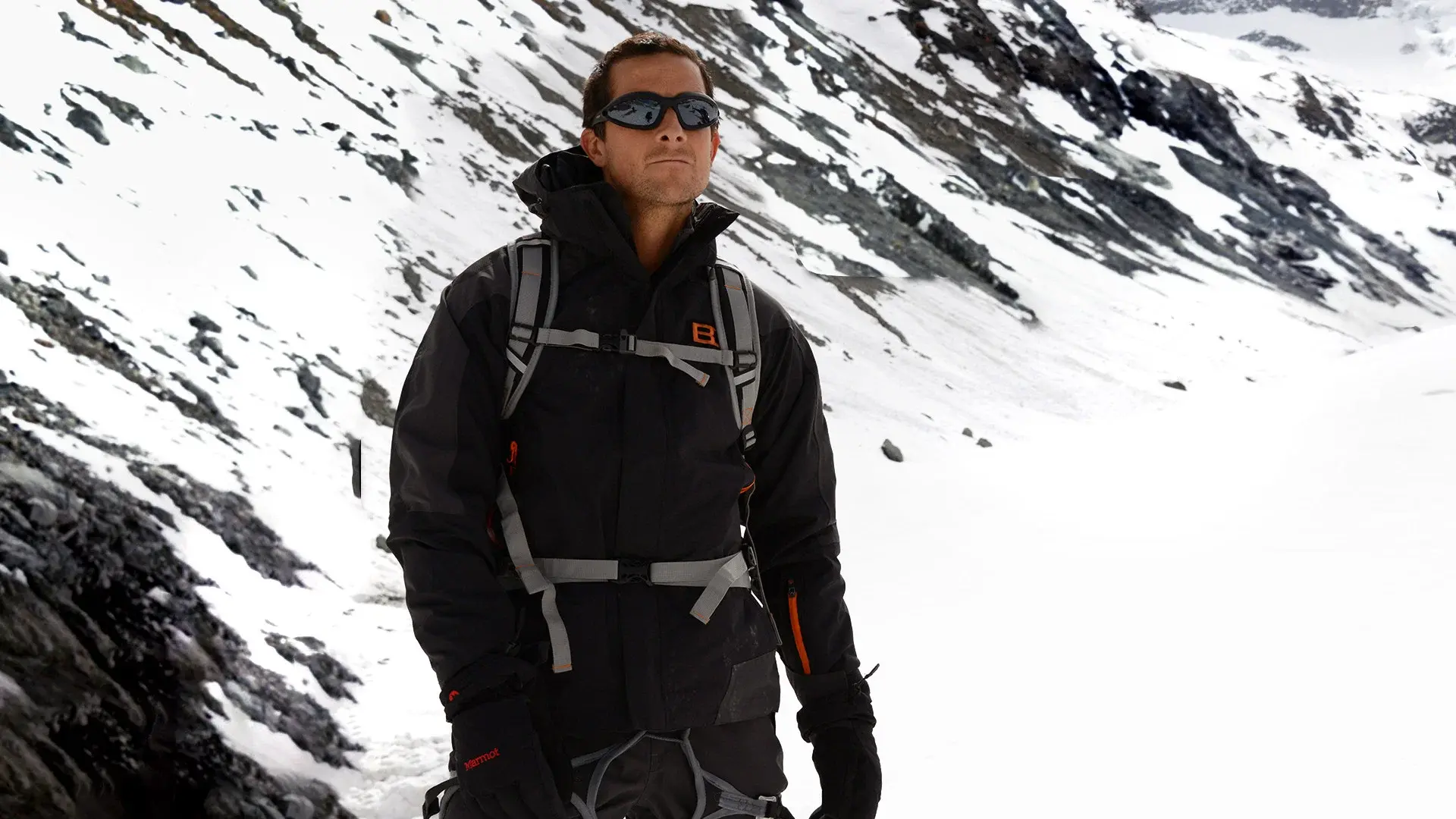 Bear Grylls: Man vs Everest