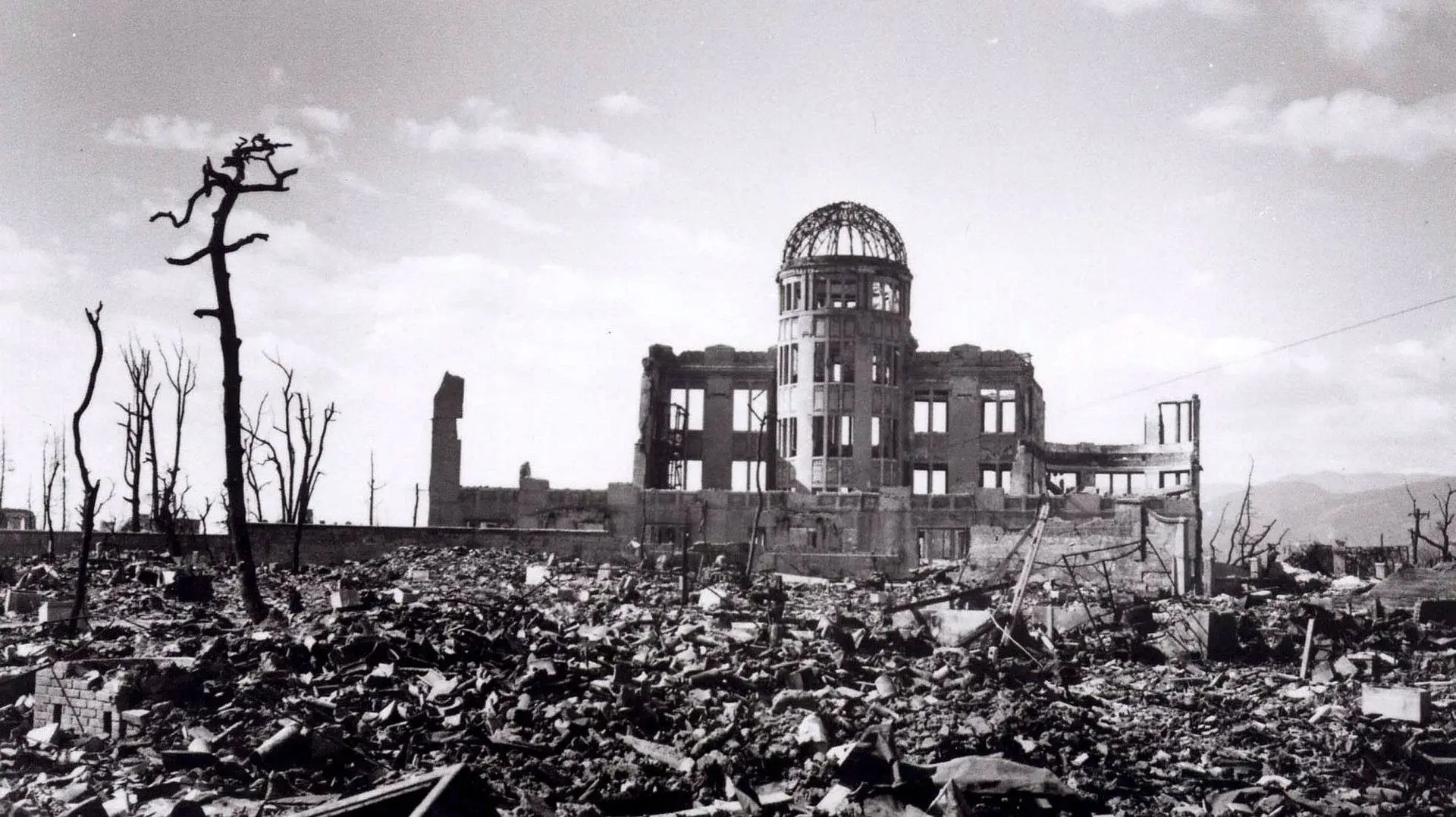 Hiroshima: The Race Toward the Apocalypse